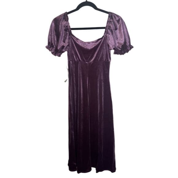 All in Favor Puff Sleeve Crushed Velvet Dress - Plum Size M - Picture 5 of 6